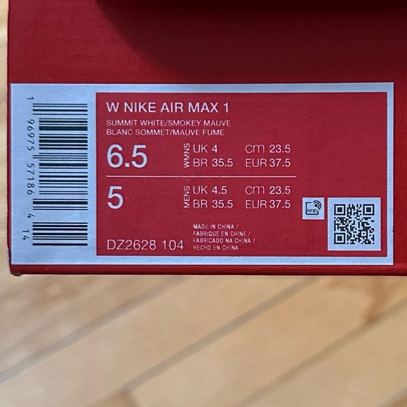 White & Brownish purple Air Max 1 worn once and come with the box FOR SALE - Picture 7 of 7